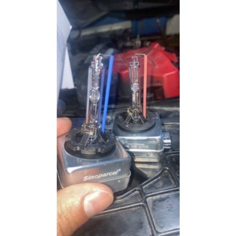Xenon HID Headlights Bulb  8000K 35W High Low Beam Replacement Bulb - Pack of 2